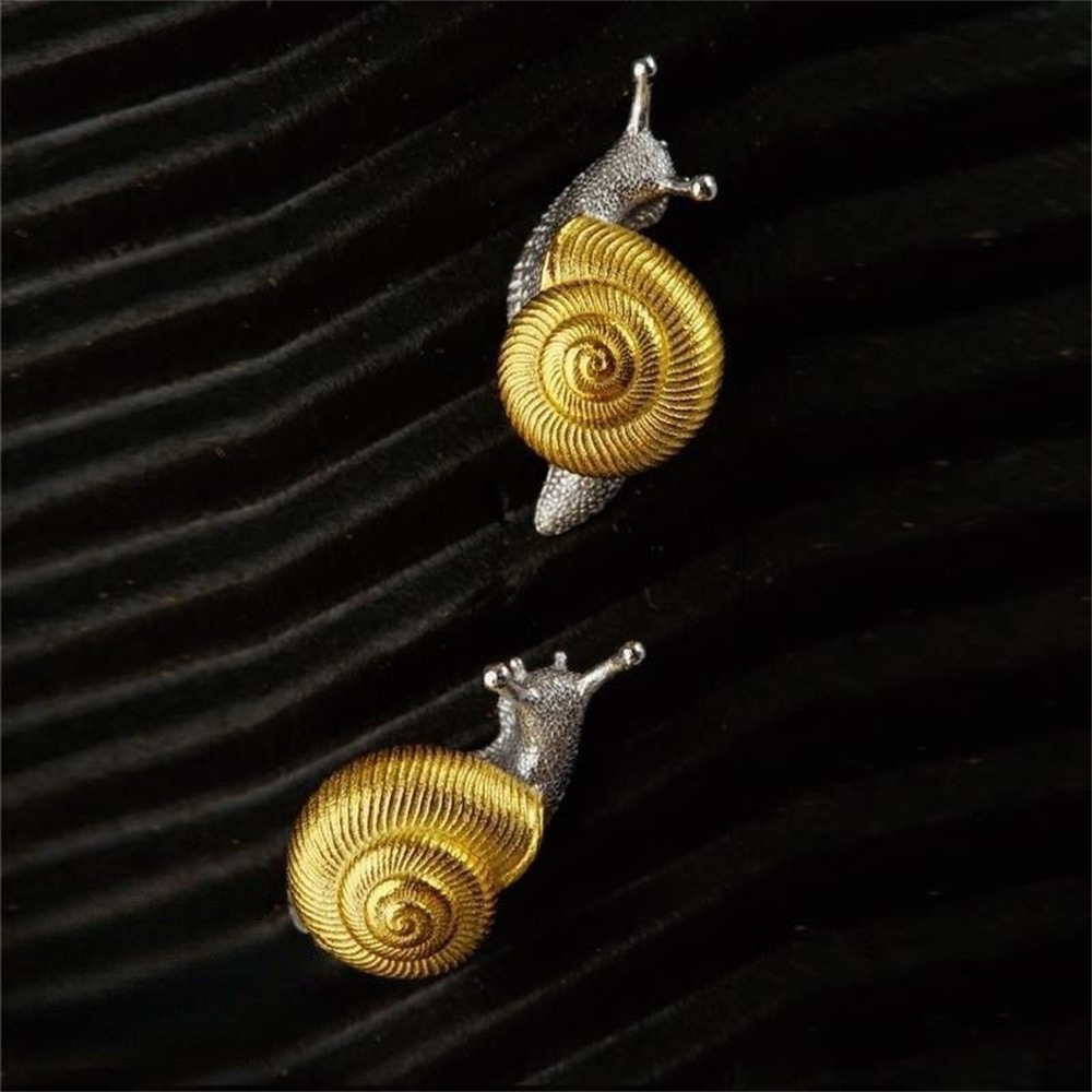Vintage Snail Earrings Adornme - Vintage Fashion Enthusiasts recensione e prezzo