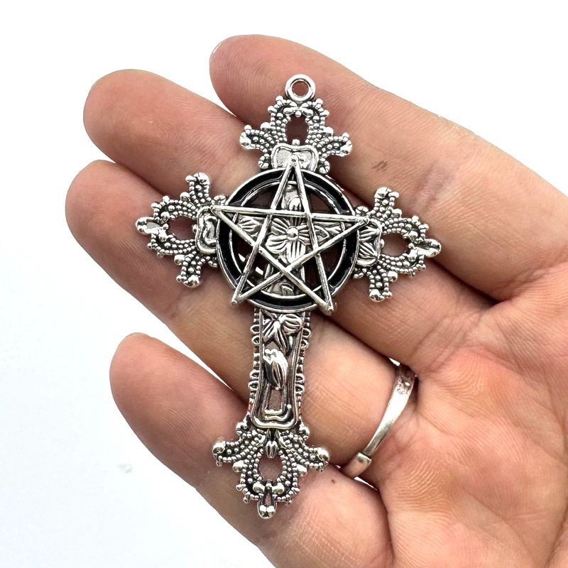2pcs 30x15mm Gothic Big Cross  - Vintage Fashion Online recensione e prezzo
