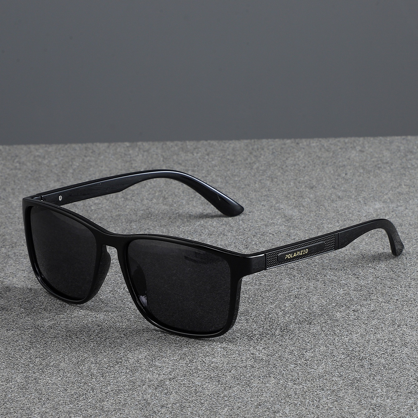 CHALK Polarized Men's Sunglass - Vintage Fashion Runway recensione e prezzo