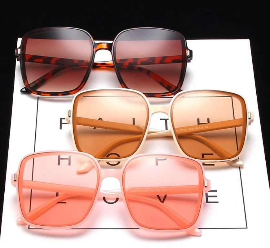 Vintage Oversized Square Sungl - Vintage Fashion And Design recensione e prezzo