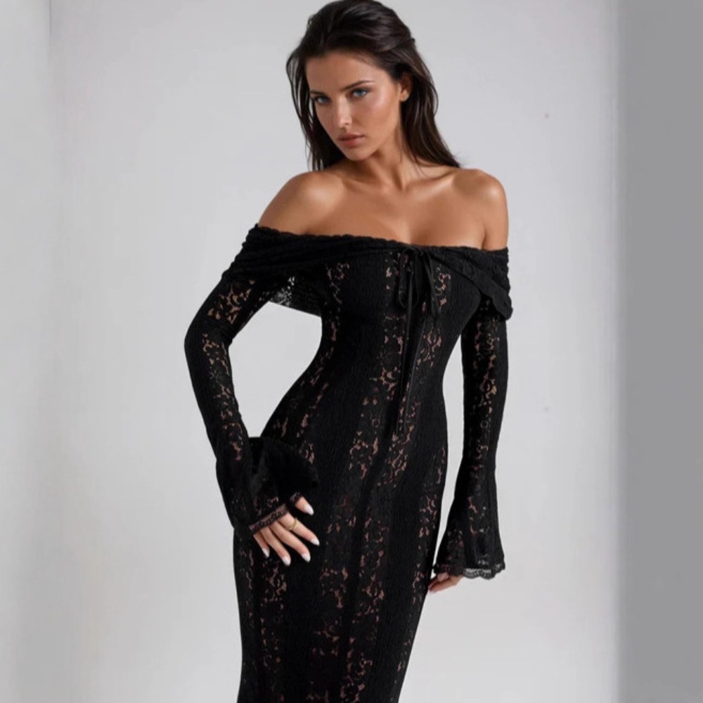 Dress Vintage Hollow Out Flora - Vintage Fashion Necklace recensione e prezzo