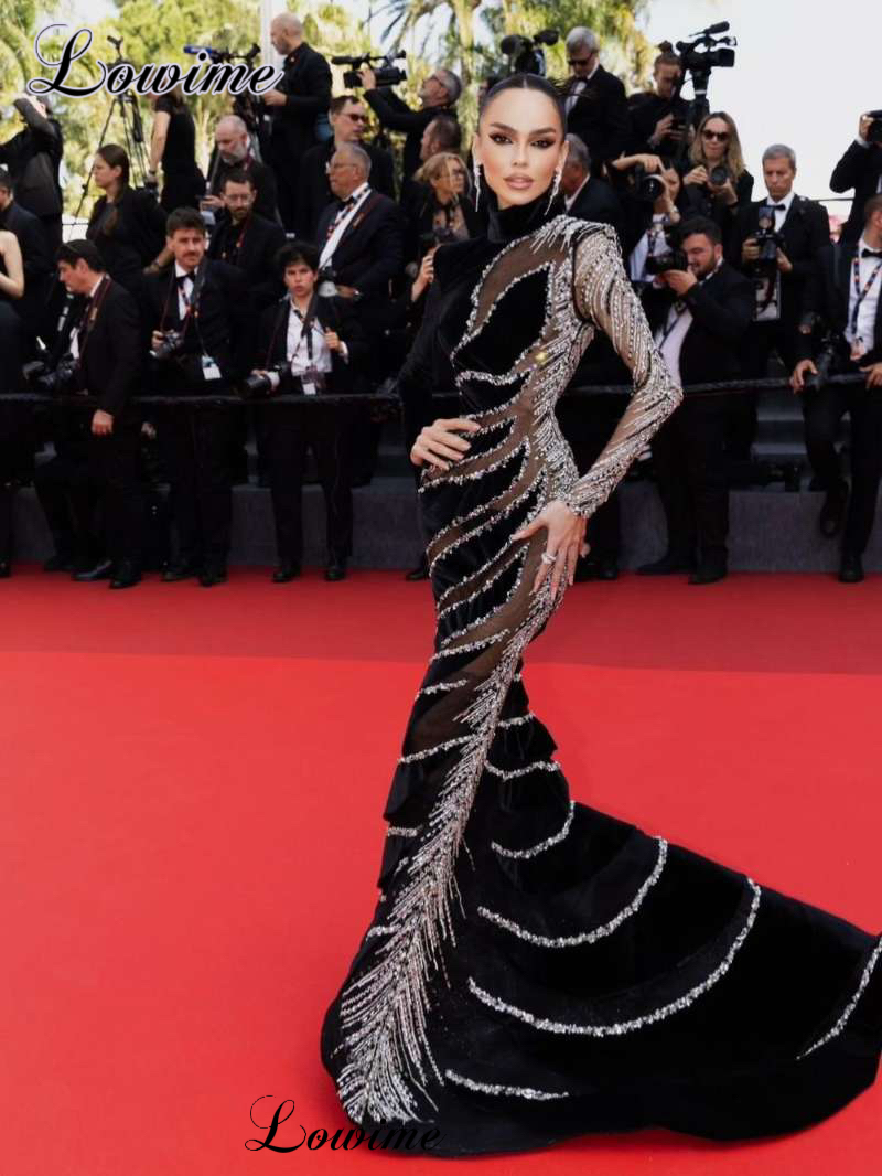 High Fashion Black Celebrity D - Vintage Fashion Runway recensione e prezzo