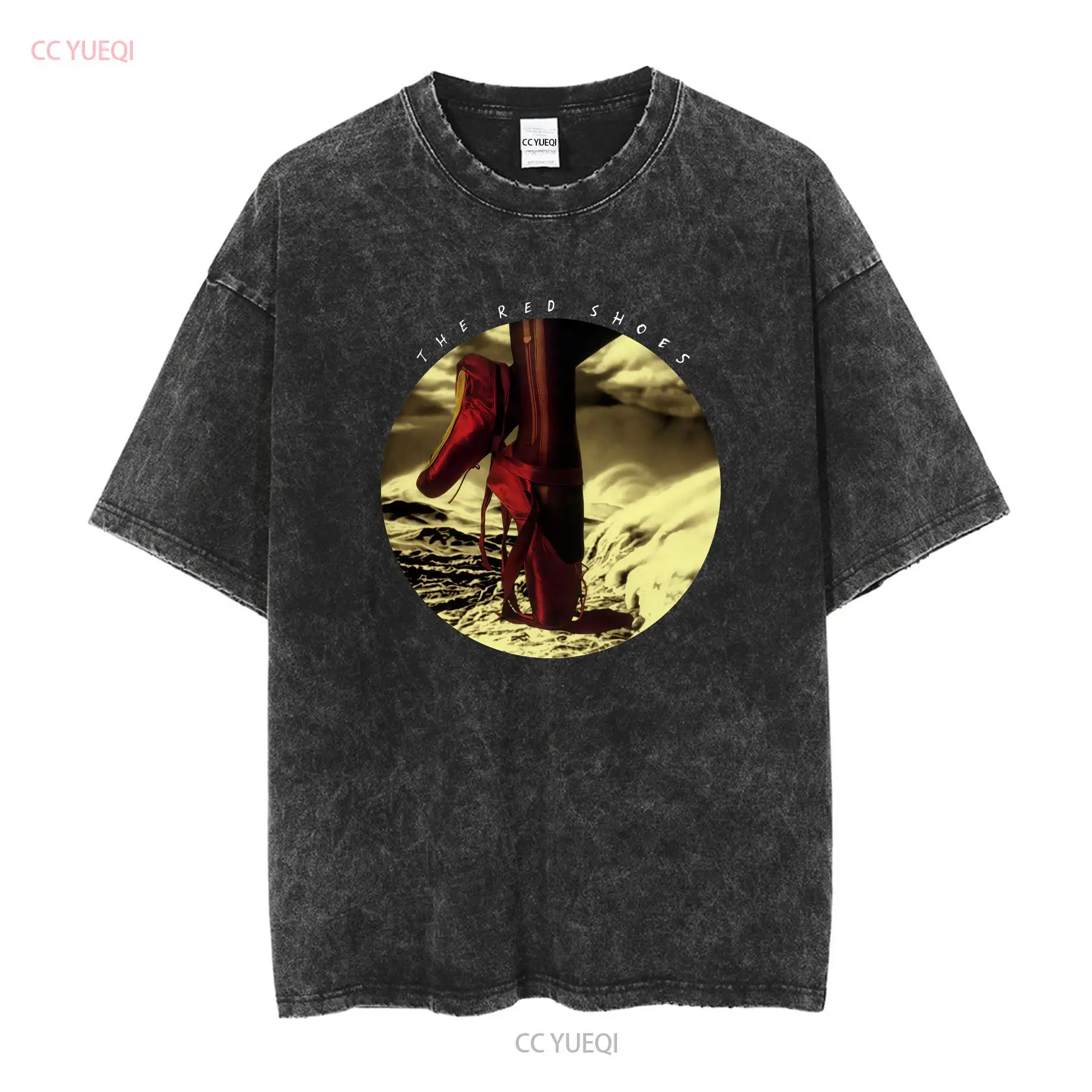 Kate Bush T shirt The Red Shoe - Vintage Fashion Pop Up recensione e prezzo