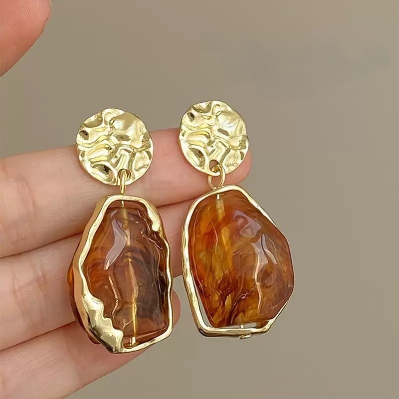 Retro Needle Fashion Pendant E - Vintage Fashion Trends 2025 recensione e prezzo