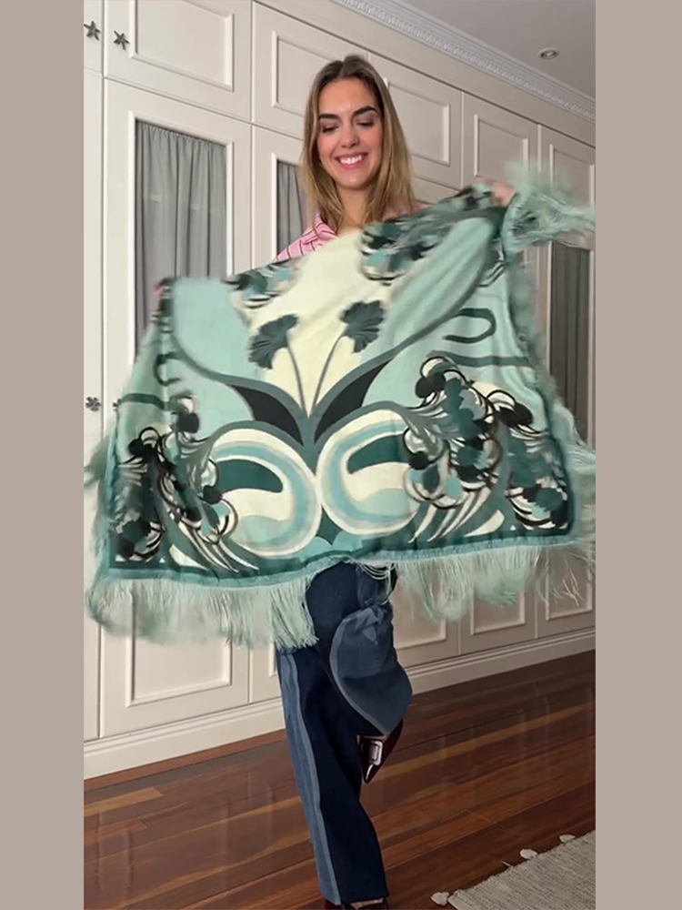 Vintage Printed Tassel Square  - Vintage Fashion Ai recensione e prezzo