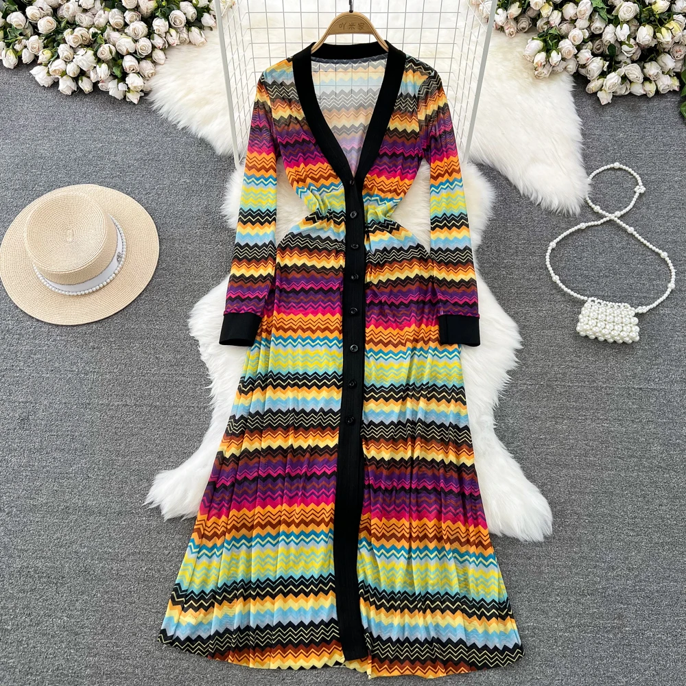 Runway Fashion V-neck Rainbow  - Vintage Fashion Runway recensione e prezzo