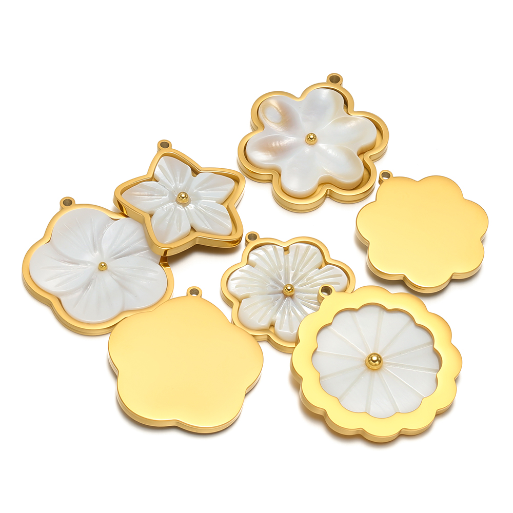 3pcs Stainless Steel Flowers F - Vintage Fashion Necklace recensione e prezzo