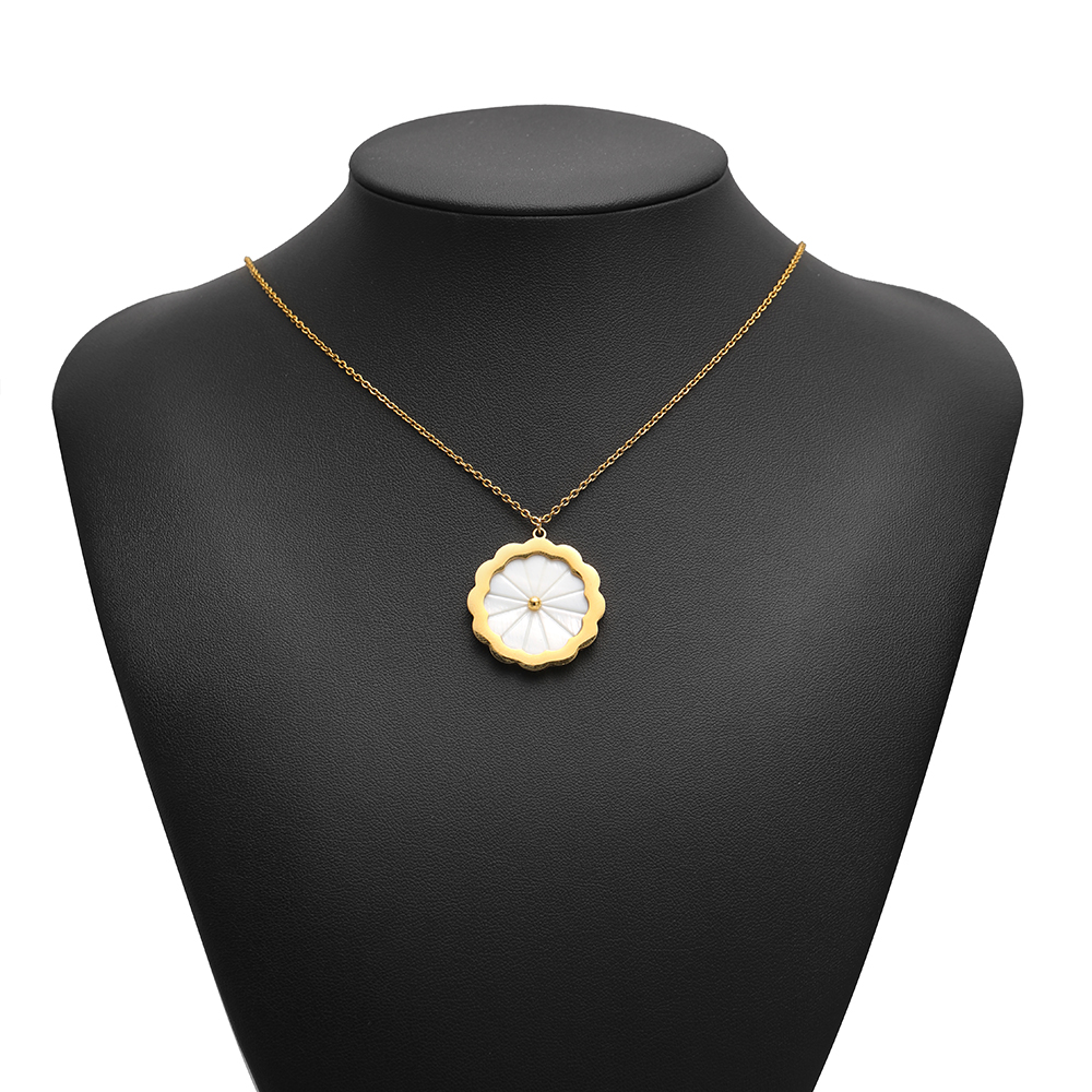 3pcs Stainless Steel Flowers F - Vintage Fashion Necklace recensione e prezzo